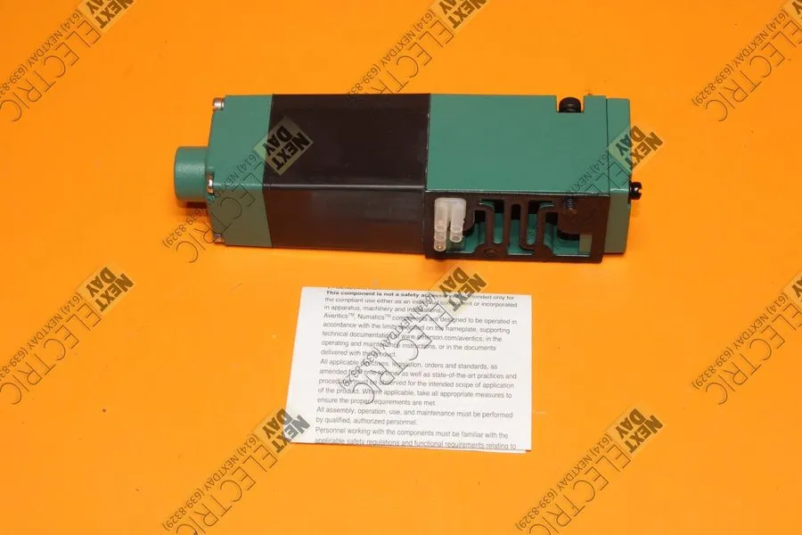 Пневмоклапан Numatics 081SA400M000061 Pneumatic Valve 24VDC 150PSI .26A