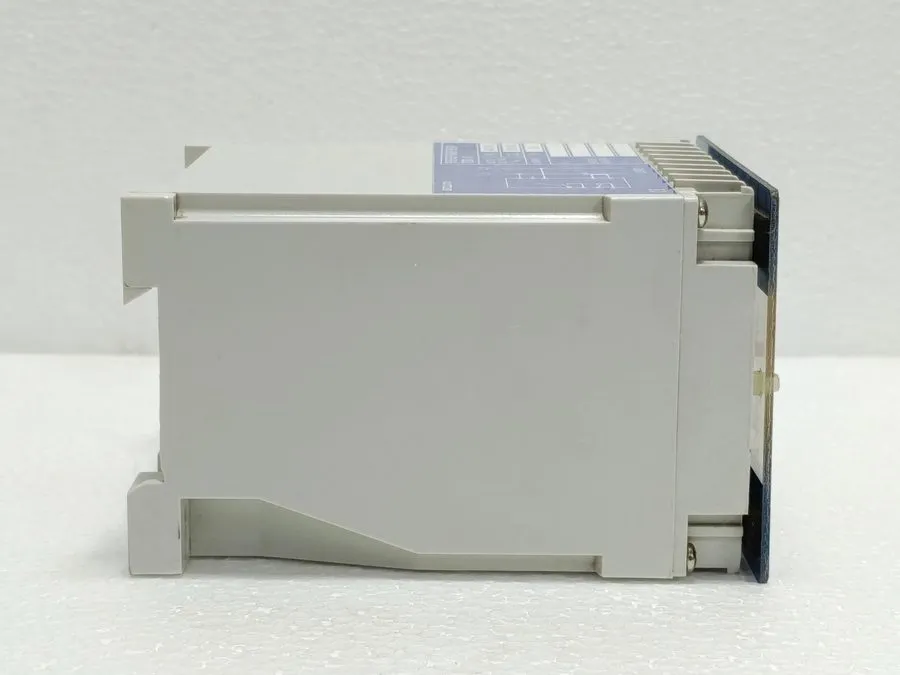 Реле SELCO T2000-01 REVERSE POWER RELAY 440V 380V 5A GENERATOR PROTECTION UNIT — фото лота 4