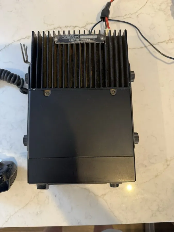 Радиостанция VHF Transceiver IC-V100 ICOM Made In Japan