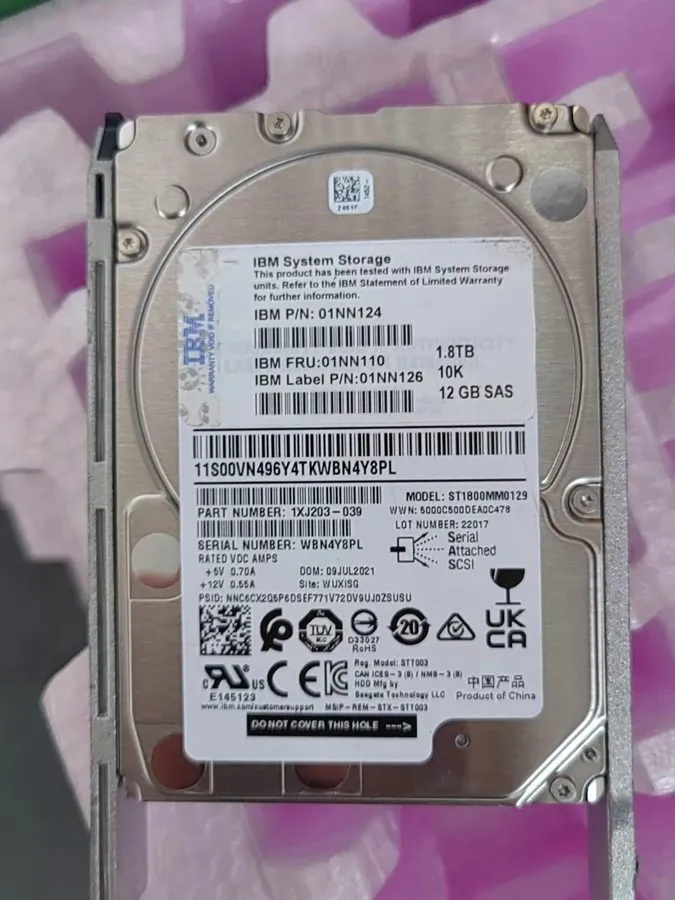 Жёсткий диск IBM 01NN110 01NN124 AHF4 1.8TB 10K 12Gb SAS 2.5 HDD STORWIZE 2076 V