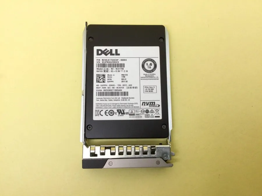 SSD-накопитель JFPP4 Dell Samsung PM1725 1.6TB PCIe NVMe 2.5'' Internal SSD 0JFP
