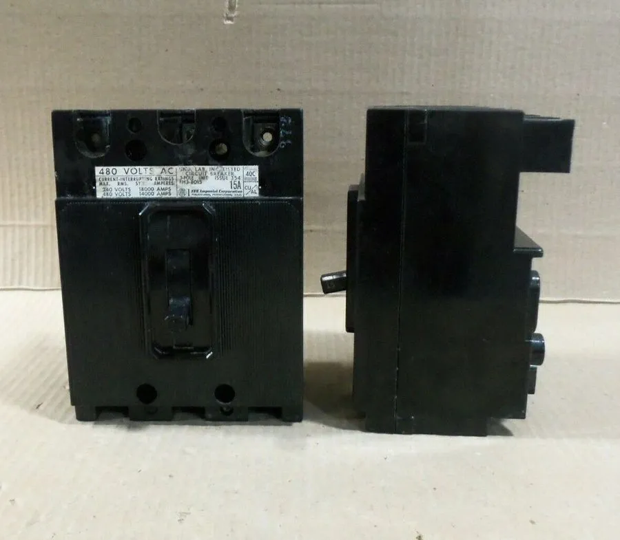Автоматический выключатель EH3-B015 Siemens ITE Circuit Breaker 3 Pole 15 Amp 48