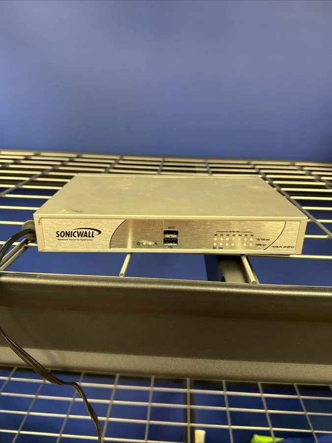 Межсетевой экран SonicWall TZ215 APL24-08E 7-Port Gigabit Firewall Security Appl