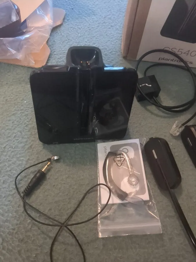 IP-телефон Plantronics Poly CS540 DECT Mono Wireless Headset, Desk Phone, NC