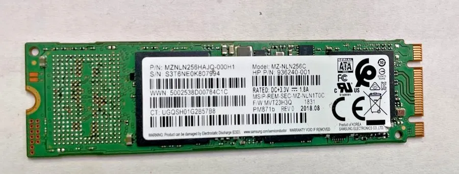 SSD-накопитель 256GB Samsung PM871b M.2 SATA SSD (MZ-NLN256C) 2280
