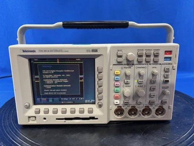 Осциллограф Tektronix TDS3014 OSCILLOSCOPE