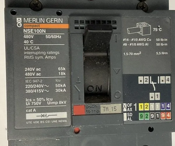 Автоматический выключатель MERLIN GERIN NENL34050 CIRCUIT BREAKER 50 A 3P 480V N