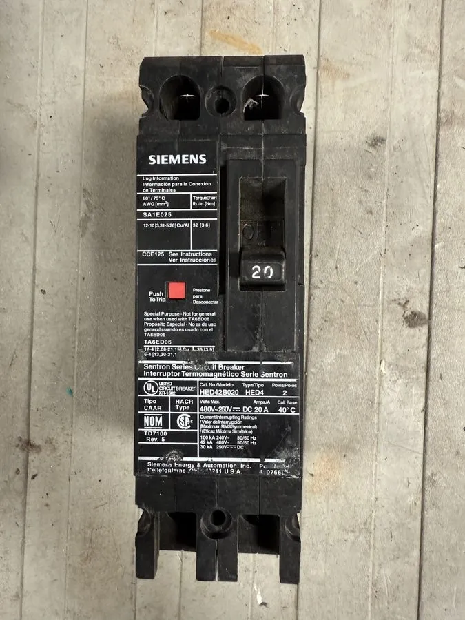 Автоматический выключатель Siemens SA1E025 Sentron 25 Amp Circuit Breaker ED42B0 — фото лота 1
