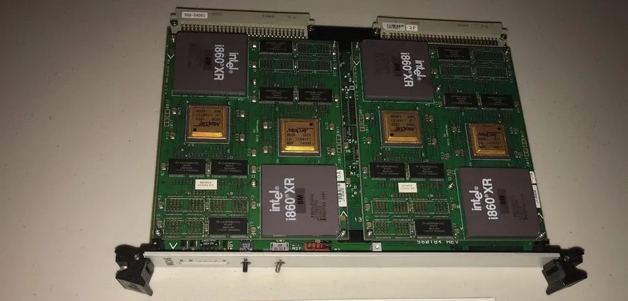 Промышленный компьютер Mercury MCV6 RACE Quad I860-XR 40MHZ CPU VME Board P/N: 9 — фото лота 1