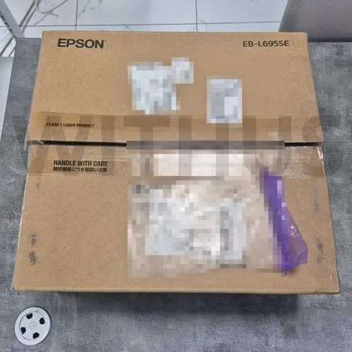 Проектор EPSON EB-L695SE 6000lm 4K Laser Short-Throw Projector _No Tariffs In US