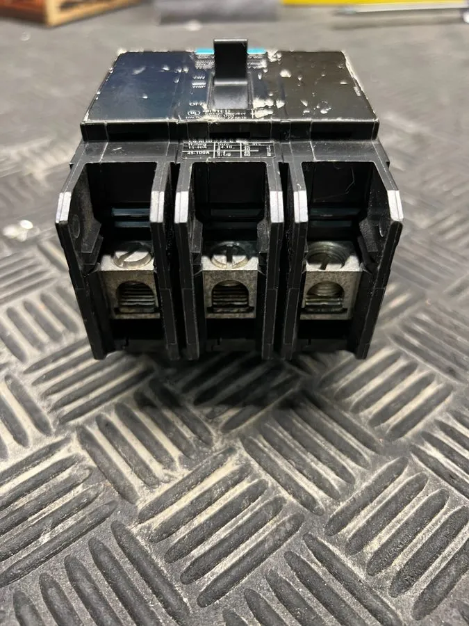Автоматический выключатель Siemens BQD360 60A, 480V AC Molded Case Circuit Break