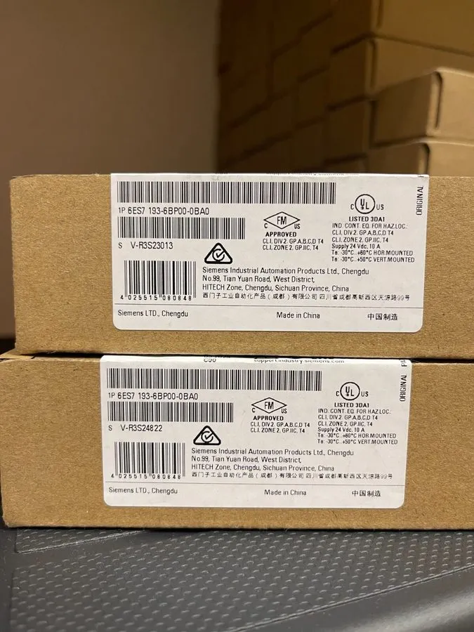 Модуль ввода-вывода Siemens 6ES7193-6BP00-0BA0 SIMATIC ET 200SP, Base Unit BU15-