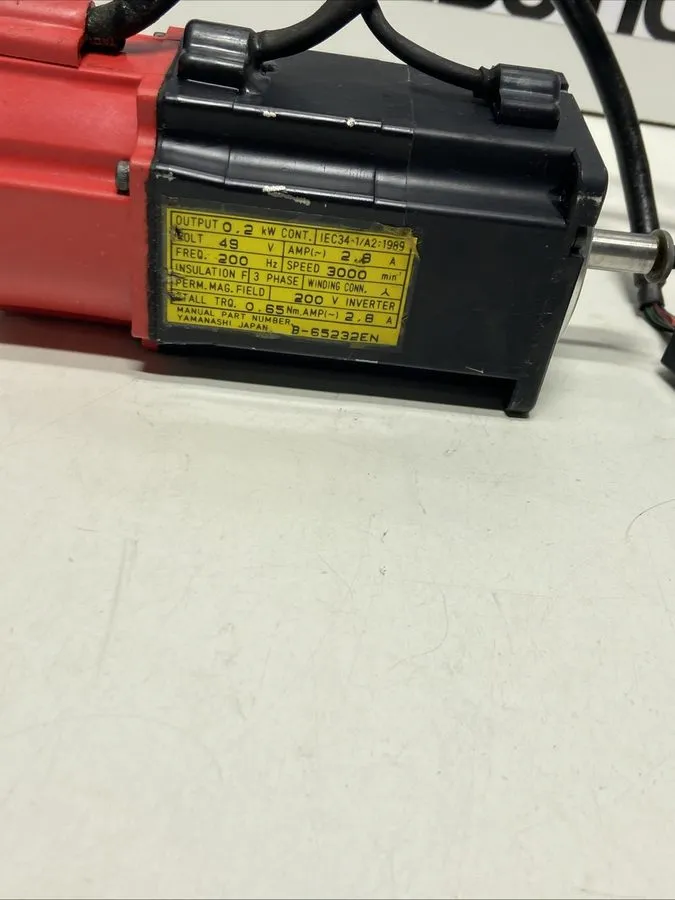 Серводвигатель GE FANUC AC SERVO MOTOR B1/3000 A06B-0031-B175 #7000 C029P3591 B- — фото лота 1