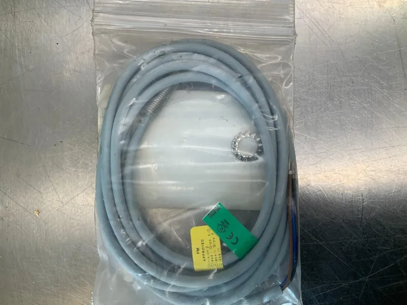 Датчик приближения Turck Ni3-EG08K-AP6X Proximity Sensor 3mm