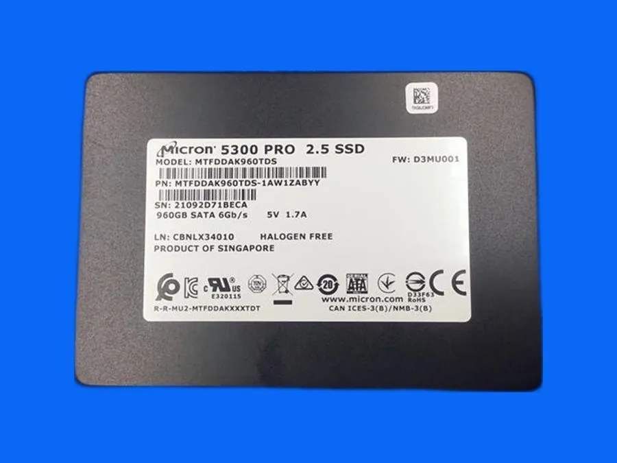 SSD-накопитель Dell Micron 960GB SATA 6Gb/s Enterprise SSD MTFDDAK960TDS DP/N 0C