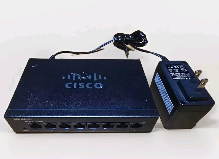 Коммутатор Cisco 8-Port Gigbit Desktop Switch With Power Cord SG110d-08