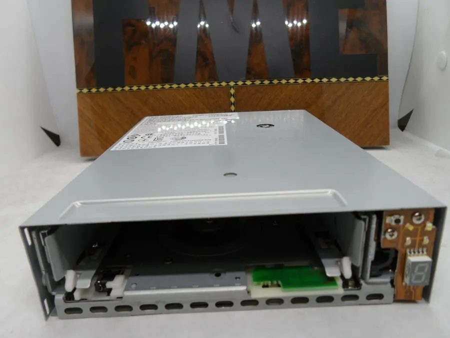 Ленточная библиотека IBM Ultrium6 LTO6 HH Loader SAS Tape Drive TS2900 3572-S6H 