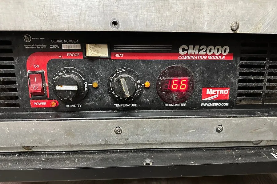 Оборудование видеонаблюдения METRO CM2000 HEATED CABINET FULL HEIGHT Good Condit — фото лота 2