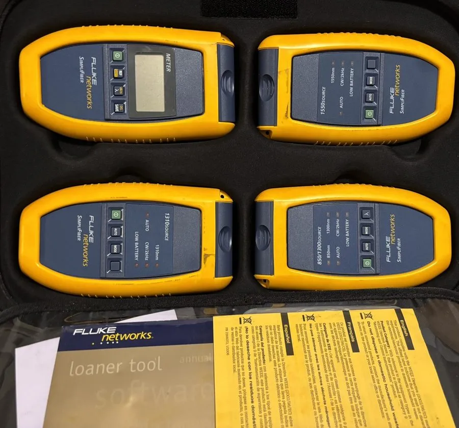 Тестер Fluke Networks FT500 Fiber Inspector Mini w/Deluxe Optical Cleaning Kit