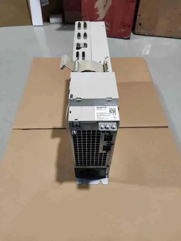 Сервоусилитель 6SN1123-1AB00-0CA3 SIEMENS SIMODRIVE 611 POWER MODULE