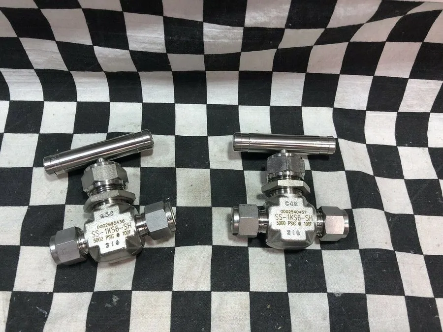 Клапан SWAGELOK BONNET NEEDLE VALVE 3/8", SS-1KS6-SH, #1637F15
