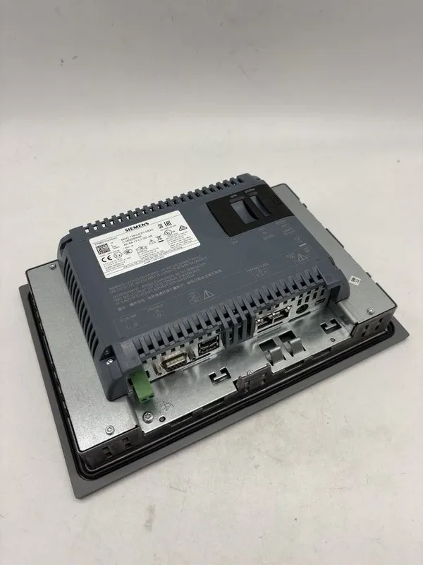 Панель оператора Siemens 6AV2124-0JC01-0AX0 HMI TP900 Comfort Panel