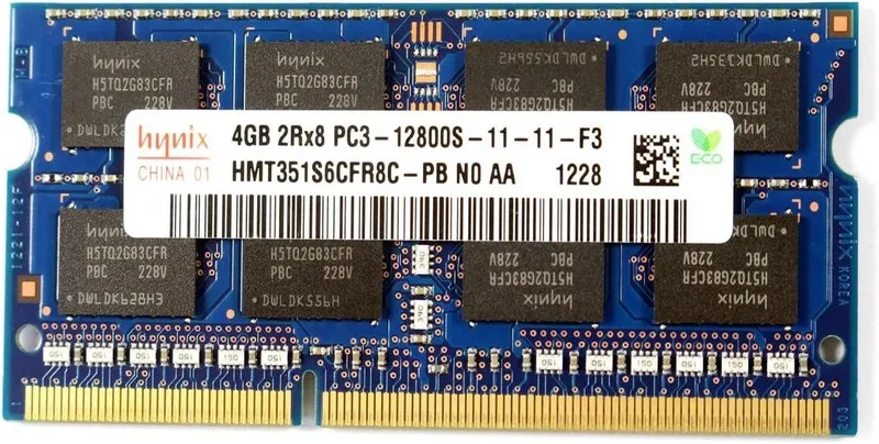 Модуль памяти Hynix 4GB PC3-12800 DDR3 1600MHz Non-ECC Unbuffered HMT351S6CFR8C-