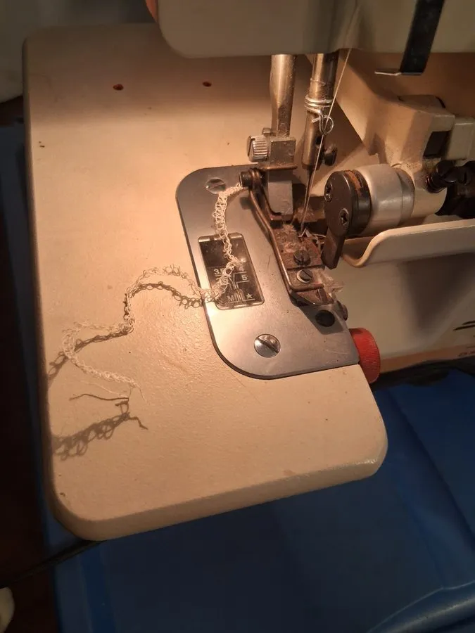 Оборудование рекламного производства Juki Baby Lock BL3-418 Serger Sewing Machin — фото лота 2
