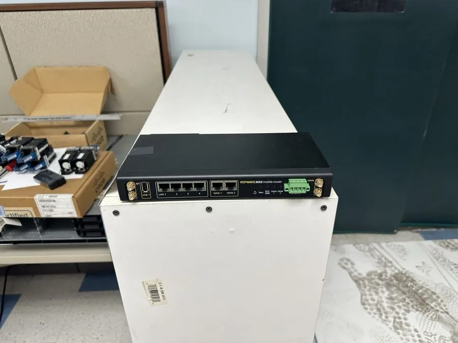 Маршрутизатор Cisco MAX-HD2-LTE-US-T Pepwave Max mobile LTE router 10v-30v DC