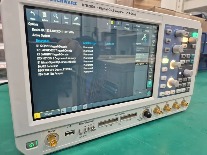 Осциллограф RTB2004 300MHz 4CH Oscilloscope, R&S