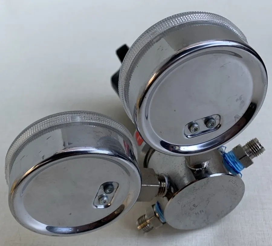 Трубопроводная арматура Matheson M3066A-703 Gas Regulator Dual Gauge 6000 PSI St — фото лота 2