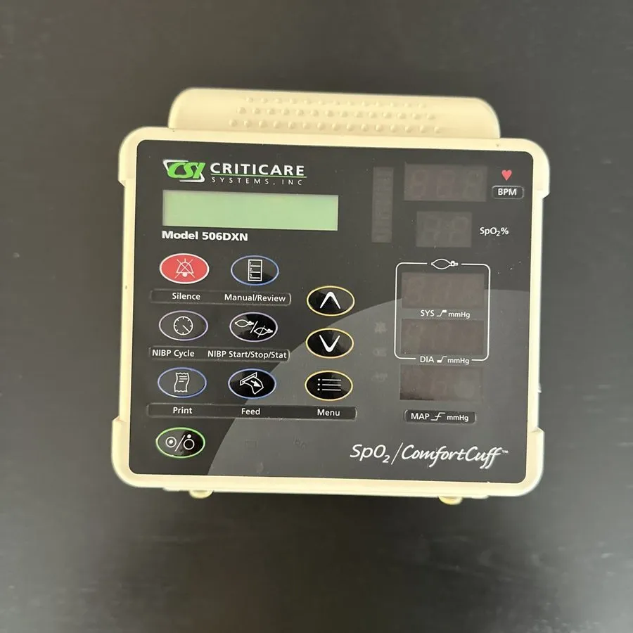 Монитор пациента Criticare 506DXN Patient Vital Monitor, 3 cuff sizes, extra pri — фото лота 1