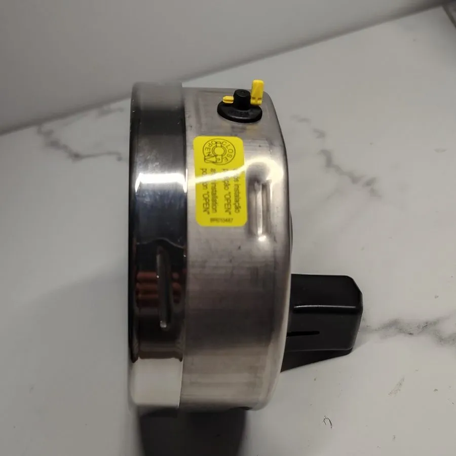 Трубопроводная арматура WIKA 52767853 4.5in Back Mount Air Pressure Gauge 0-100  — фото лота 1