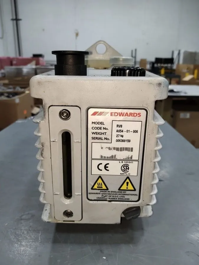 Насос EDWARDS RV8 A654-01-906 Rotary Vane Pump