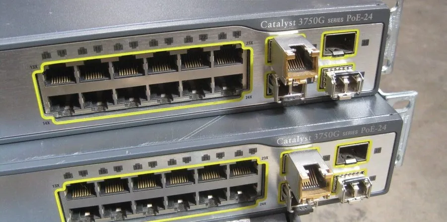 Коммутатор Cisco Catalyst 3750G PoE-24 WS-C3750G-24PS-E 24-port + 4 SFP