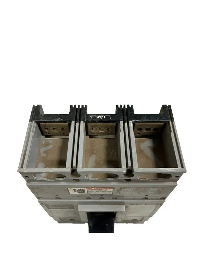Автоматический выключатель Siemens Sentron Series HJD63F400 Circuit Breaker 400A