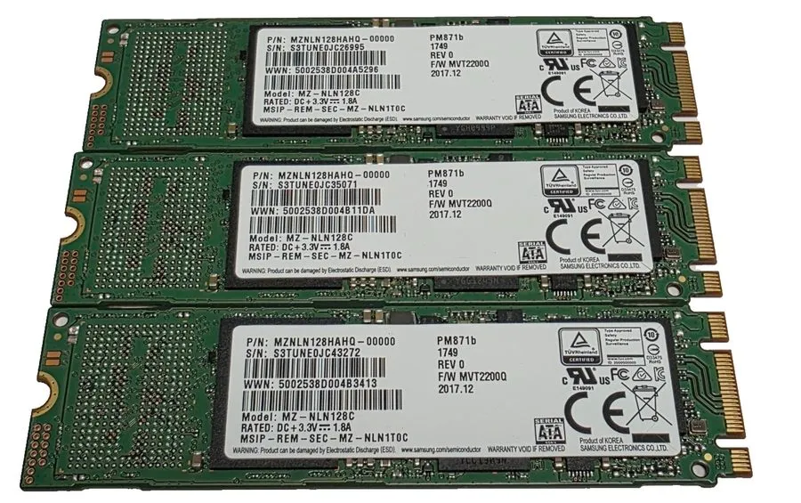 SSD-накопитель Samsung PM871b 128GB M.2 2280 SATA SSD MZ-NLN128C WIPED/ BUNDLE