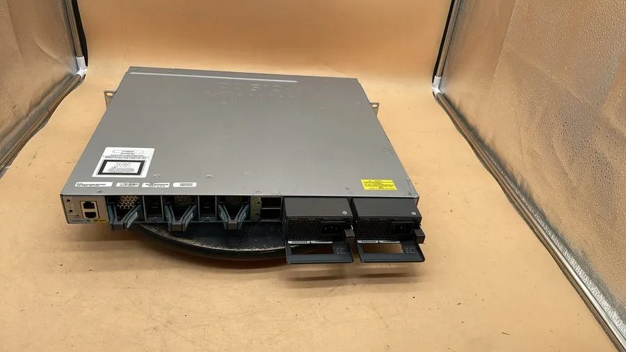 Коммутатор Cisco WS-C3850-48P L V06 48-Port GigE PoE Switch with C3850-NMN-2-10G