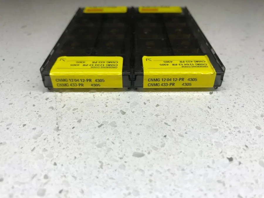 Режущий инструмент Sandvik Coromant Carbide Turning Insert CNMG 433-PR 4235
