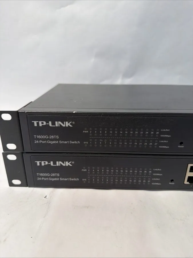 Коммутатор TP-LINK T1600G-28TS 24Port 1000Mbps Smart Switch With Power Cord
