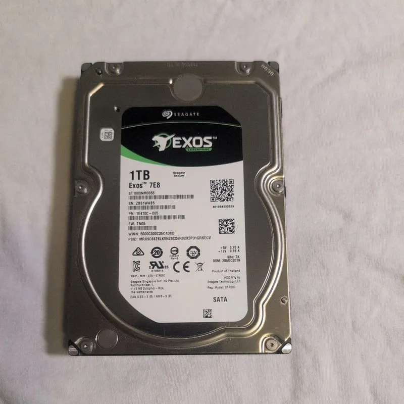 Жёсткий диск Seagate Exos 7E8 1TB ST1000NM000A 7200RPM SATA 128MB 3.5"Desktop Ha — фото лота 1