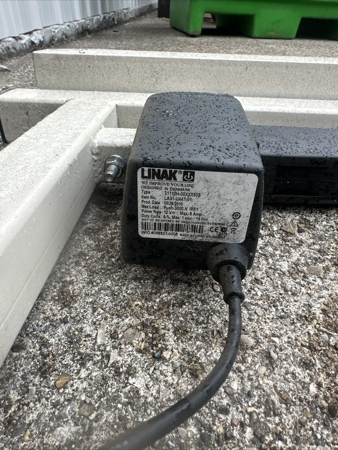 Медицинское оборудование Linak LA31-U0447u-01 Linear Actuators With Lift Table F — фото лота 1
