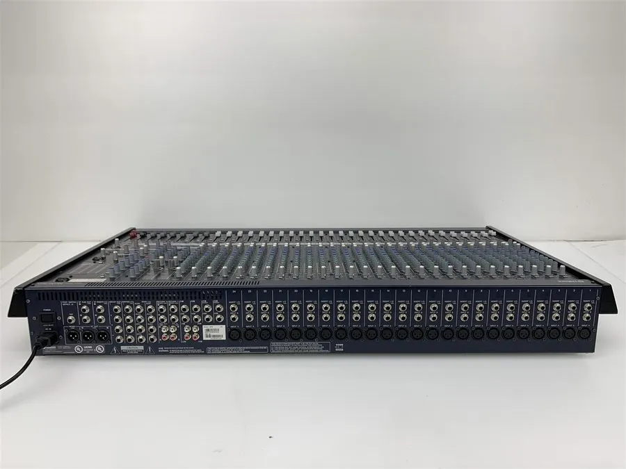 Микшерный пульт Yamaha MG32/14FX 32-Channel Mixing Console, 24 Mic, 4 Bus, XLR, 