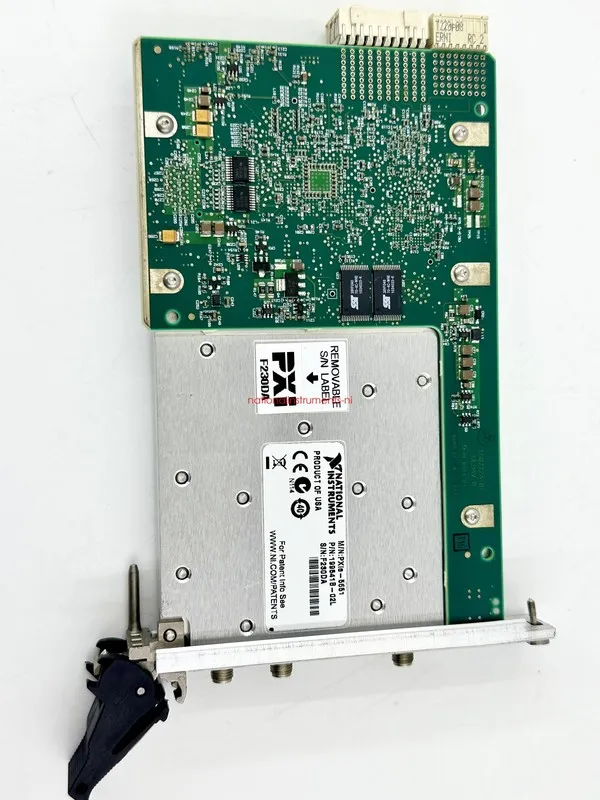 Генератор сигналов National Instruments PXI-5651 PXIe, 3.3 GHz, PXI RF Analog Si