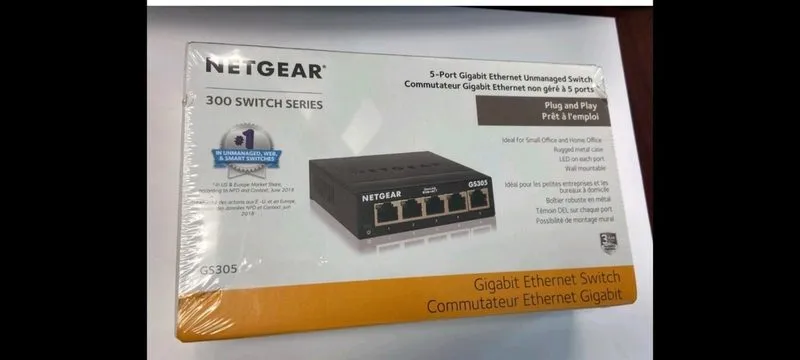Коммутатор NETGEAR 5-Port Gigabit Ethernet Switch Desktop or Wallmount (GS305)
