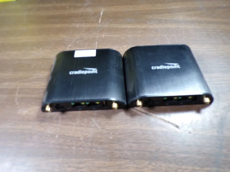 Маршрутизатор CradlePoint IBR600LPE-VZ Verizon Wireless Router w/Antennas D-9