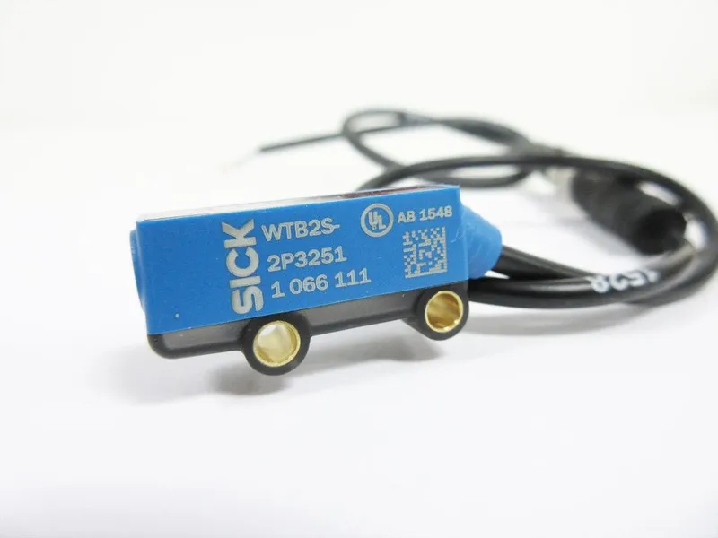 Фотоэлектрический датчик SICK WTB2S-2P3251 1066111 Photoelectric Sensor PNP
