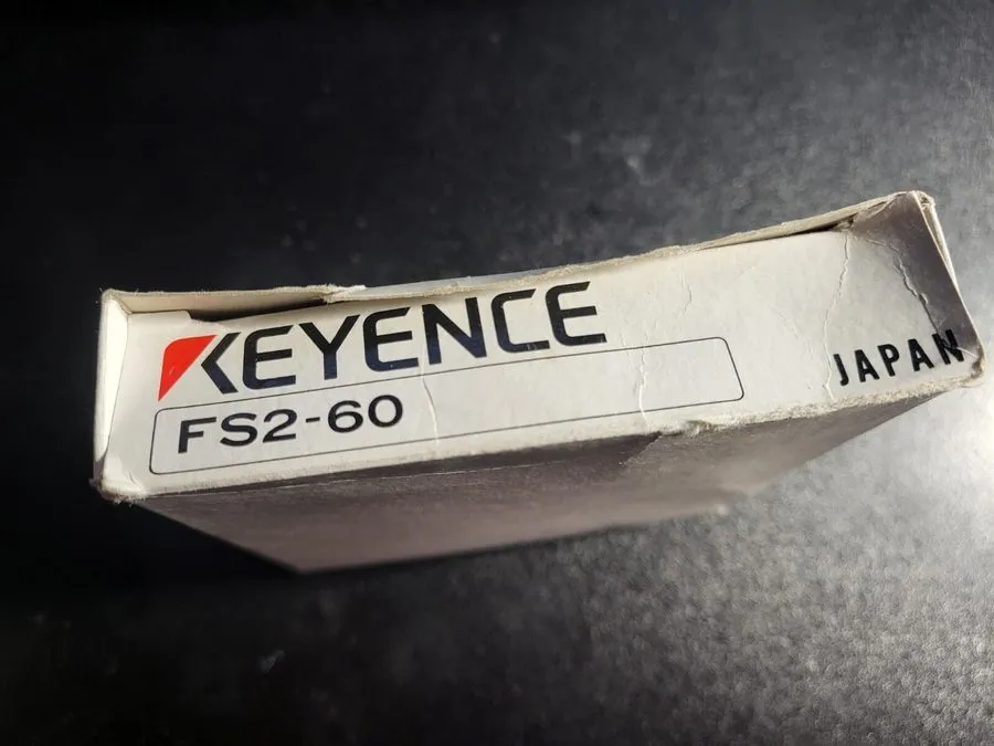 Фотоэлектрический датчик Keyence FS2-60 Fiber Photoelectric Sensor