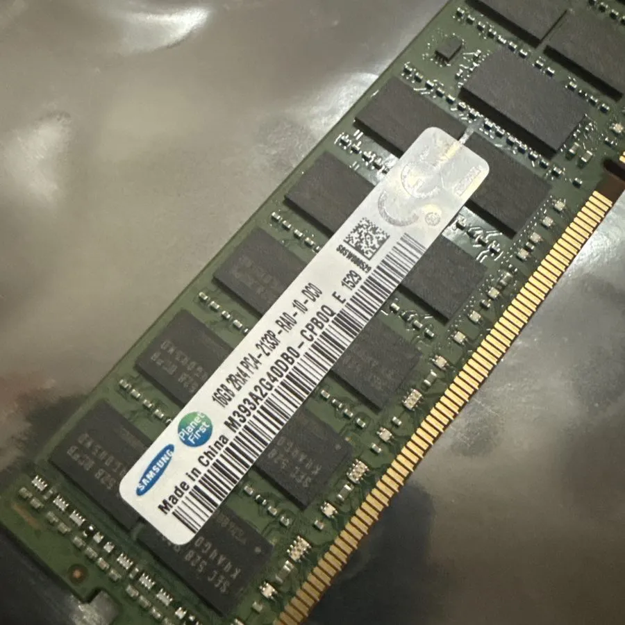 Модуль памяти Samsung 16GB 2Rx4 PC4-2133P-RA0-10-DC0 SERVER RAM