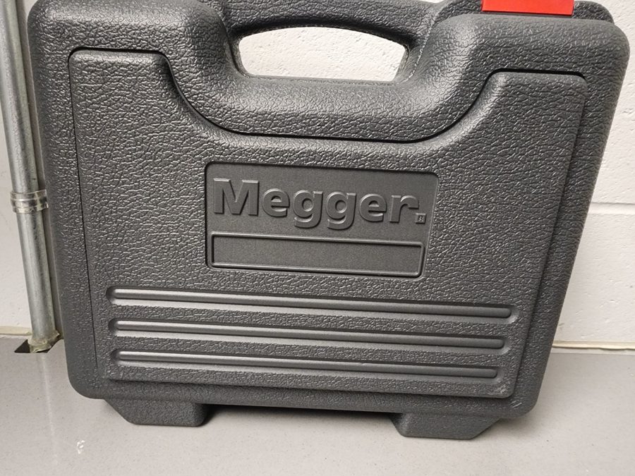 Искатель повреждений кабеля Megger Cfl510g Cable Fault Locater, 0-15, 000 — фото лота 2
